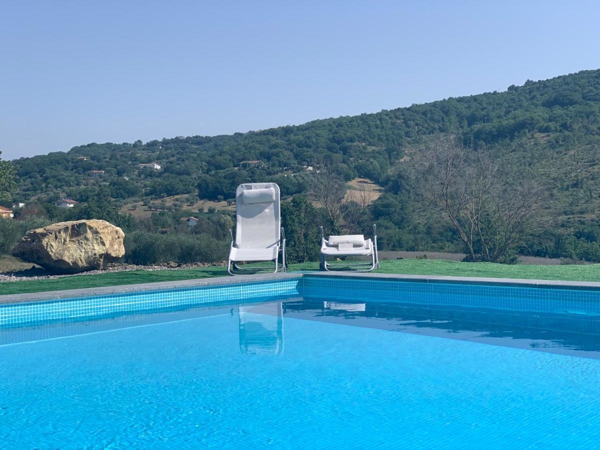 Agriturismo B&B Il Rifugio Di Nino コントゥルシ エクステリア 写真