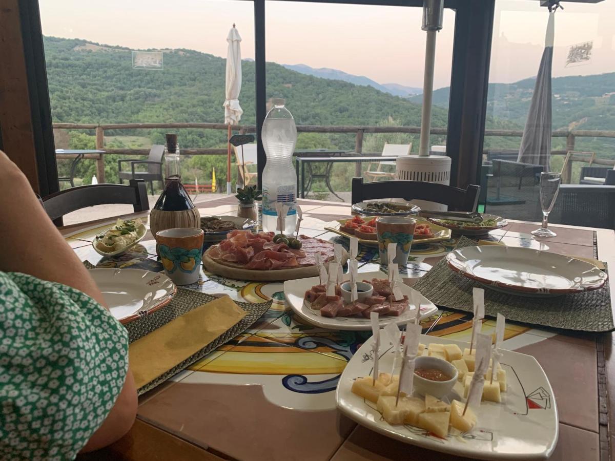 Agriturismo B&B Il Rifugio Di Nino コントゥルシ エクステリア 写真