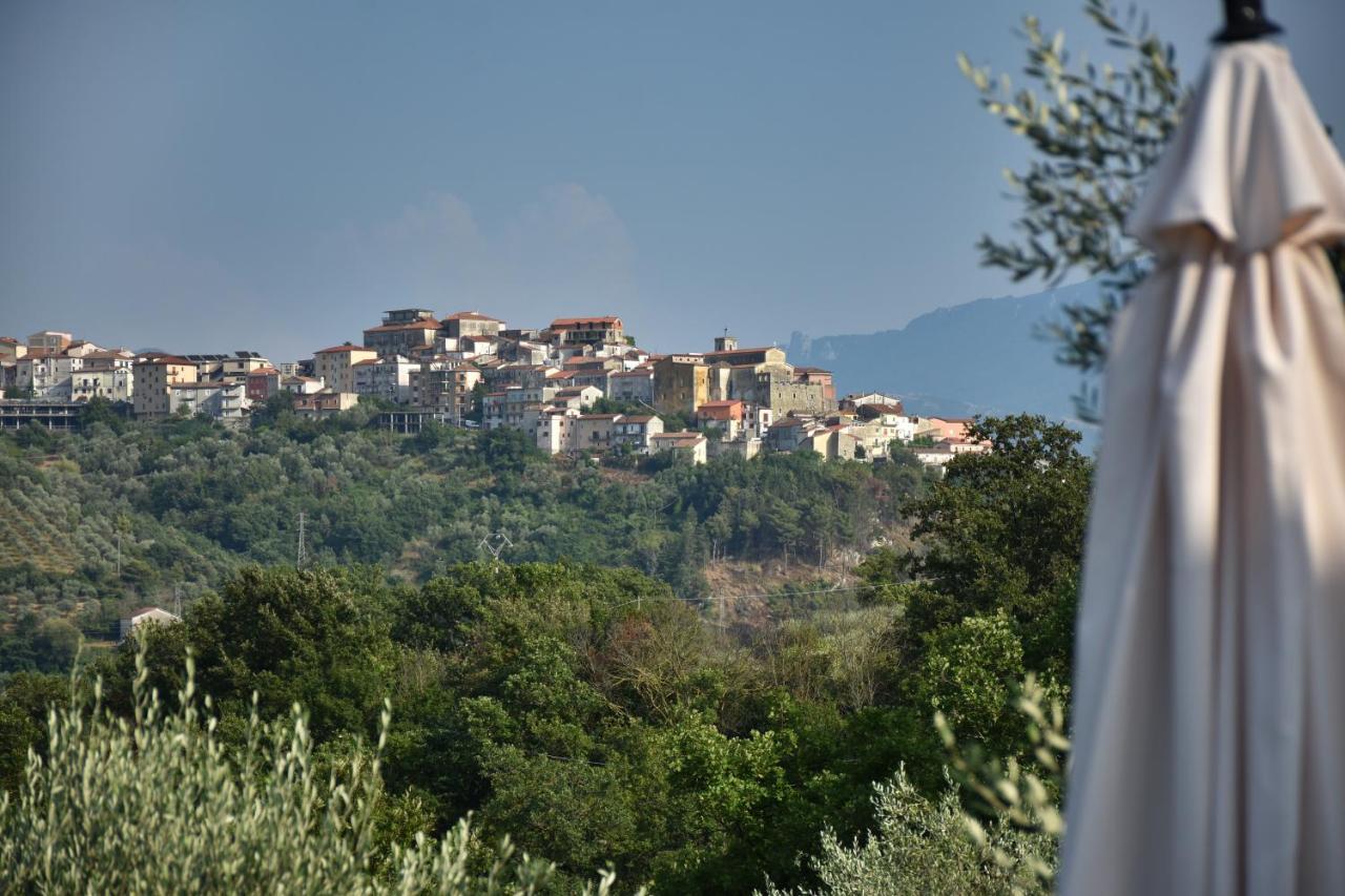 Agriturismo B&B Il Rifugio Di Nino コントゥルシ エクステリア 写真