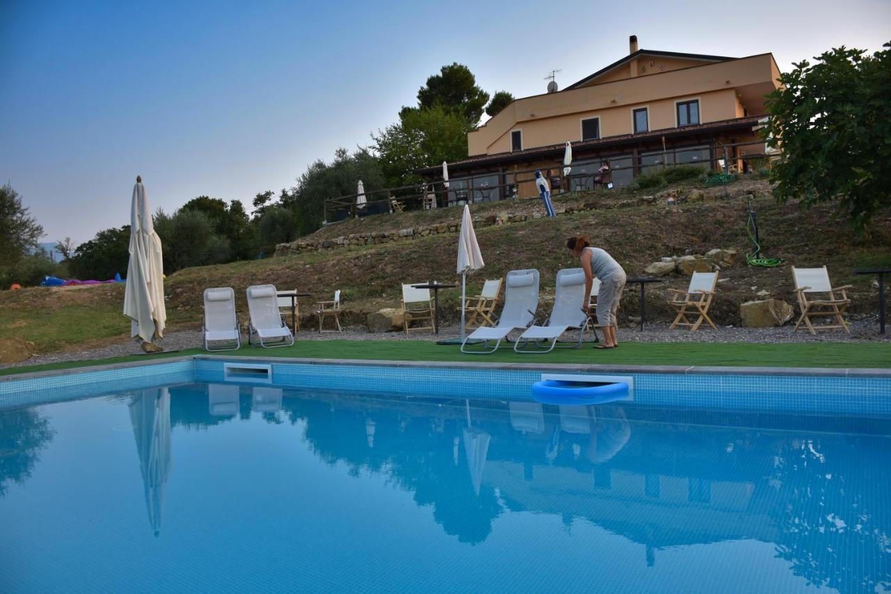 Agriturismo B&B Il Rifugio Di Nino コントゥルシ エクステリア 写真
