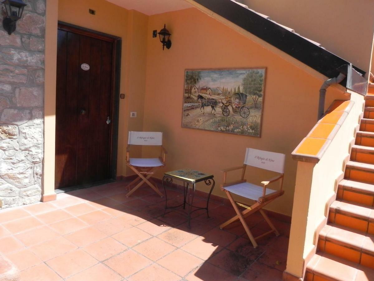 Agriturismo B&B Il Rifugio Di Nino コントゥルシ エクステリア 写真